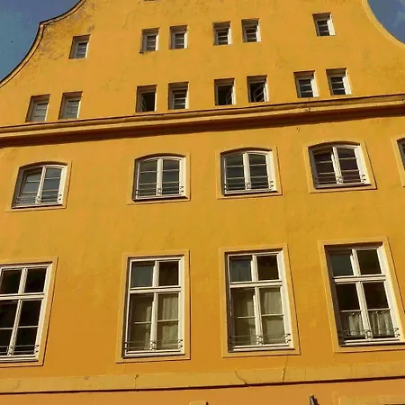 Altstadt Hafenblick 招待所
