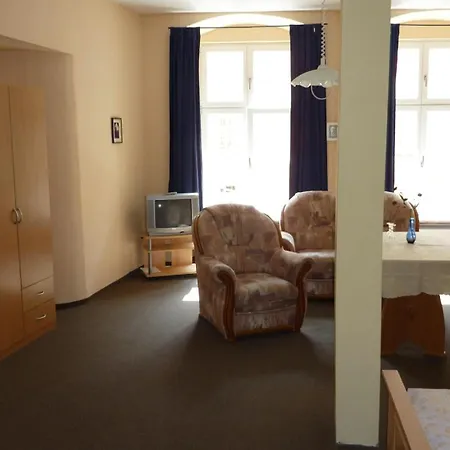 Altstadt Hafenblick بيت ضيافة شترالسوند