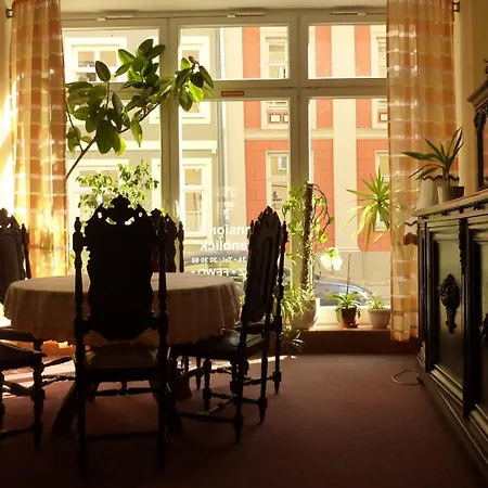 Altstadt Hafenblick Gasthof 3*